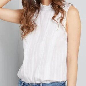 NWT Modcloth Twist of Victorian Sleeveless Top